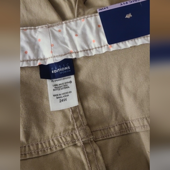 Basic Editions Women Plus Size Beige Pants 22W & 24W - Picture 6 of 6